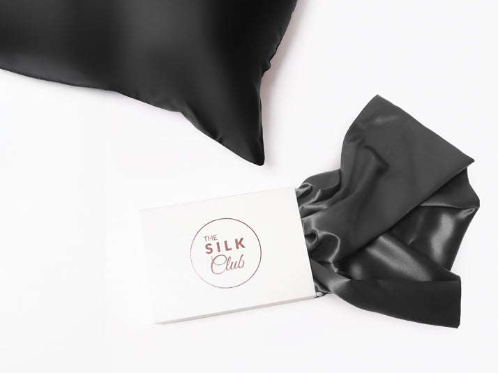 Black Mulberry Silk Pillowcase in Gift Box