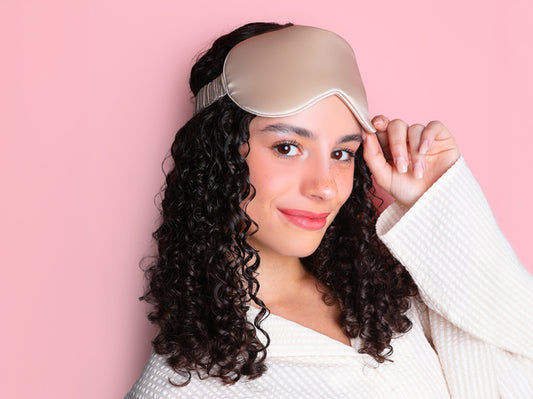 Model Wearing Champagne Mulberry Silk Eye Mask